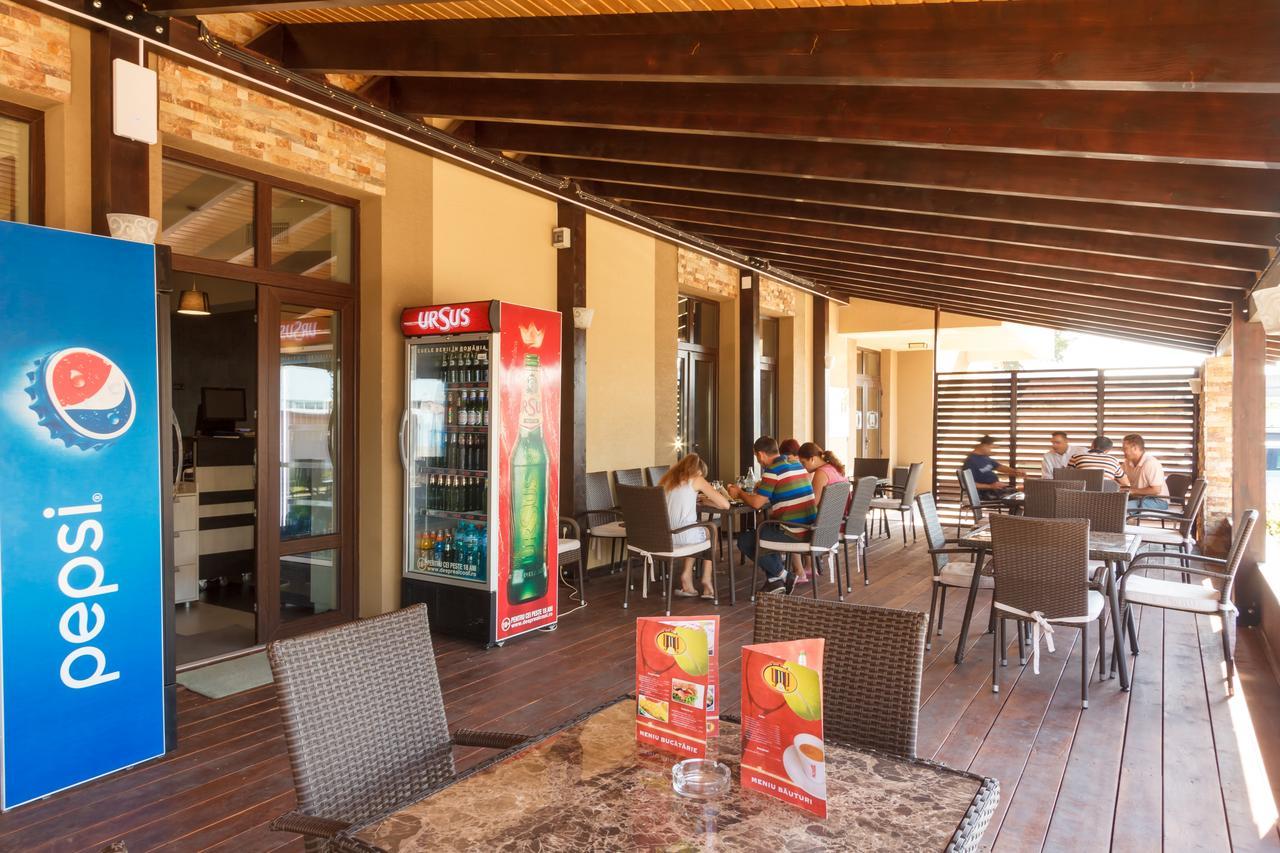 Ymy Hotels Targu Jiu Exterior photo