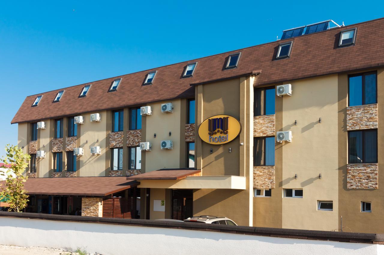 Ymy Hotels Targu Jiu Exterior photo